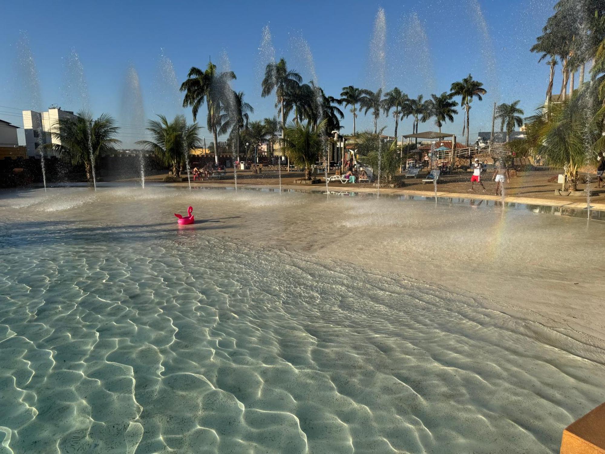 Acquaville Flat E Parque Aquatico Caldas Novas Dış mekan fotoğraf